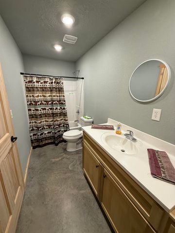 400 School Street, Melbourne, AR 72556