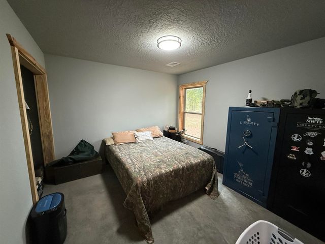 400 School Street, Melbourne, AR 72556