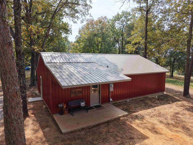 400 School Street, Melbourne, AR 72556
