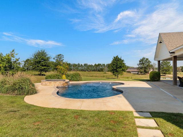 500 Epley Rd., Sumrall, MS 39482