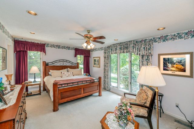 128 W Hills Court, Harriman, TN 37748