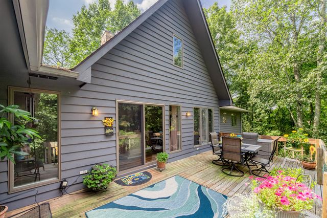 128 W Hills Court, Harriman, TN 37748