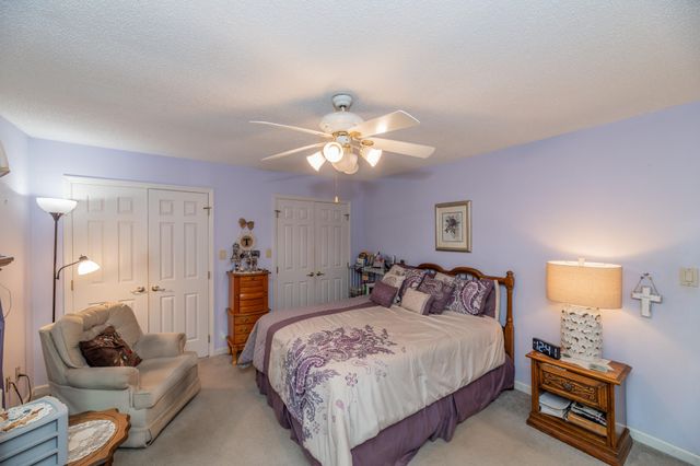 128 W Hills Court, Harriman, TN 37748
