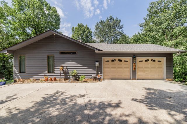 128 W Hills Court, Harriman, TN 37748