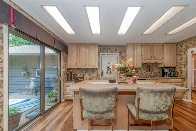 128 W Hills Court, Harriman, TN 37748