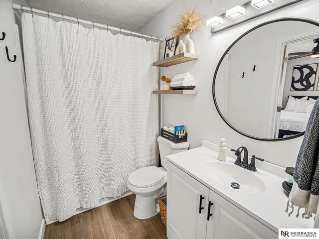 4301 S 54th Street, Lincoln, NE 68506