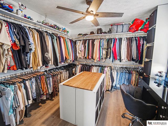 4301 S 54th Street, Lincoln, NE 68506