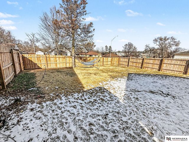 4301 S 54th Street, Lincoln, NE 68506