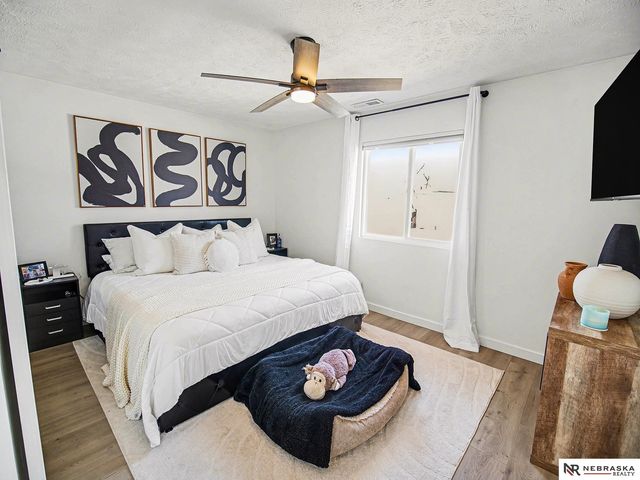 4301 S 54th Street, Lincoln, NE 68506