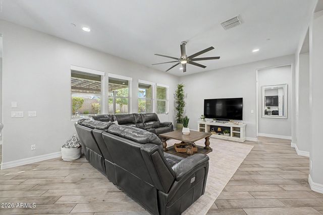 10628 E STEARN Avenue, Mesa, AZ 85212