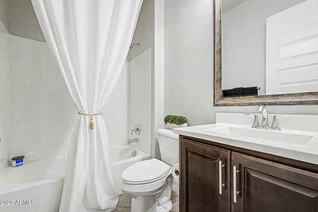 10628 E STEARN Avenue, Mesa, AZ 85212