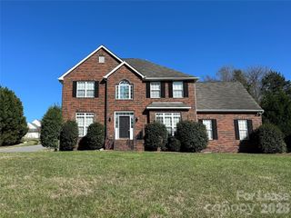 5650 Berry Ridge Drive, Harrisburg, NC 28075