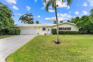 8415 Pine Tree Lane, Lake Clarke Shores, FL 33406