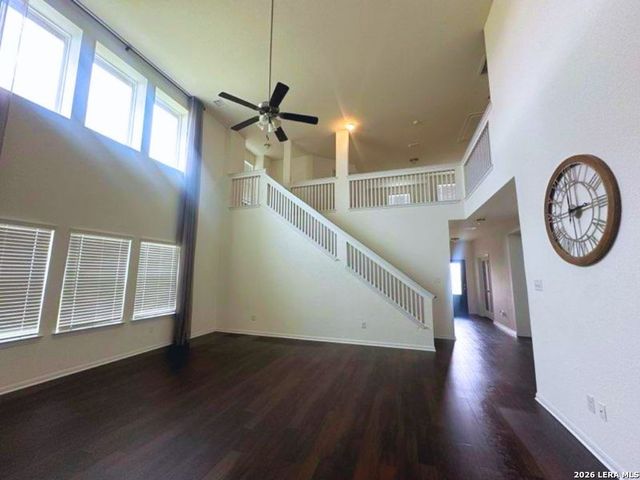 8915 PEMBRIDGE WAY, Converse, TX 78109