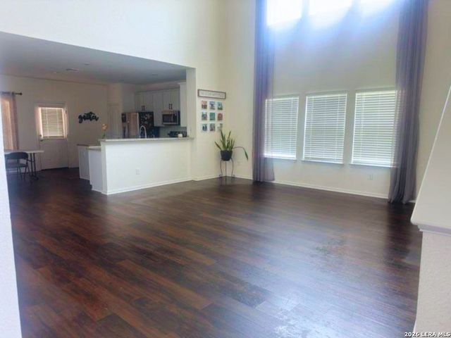 8915 PEMBRIDGE WAY, Converse, TX 78109