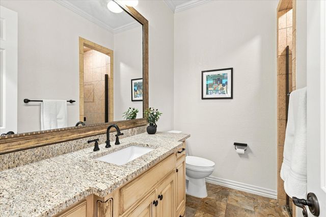 686 Knob Hill Court, Argyle, TX 76226