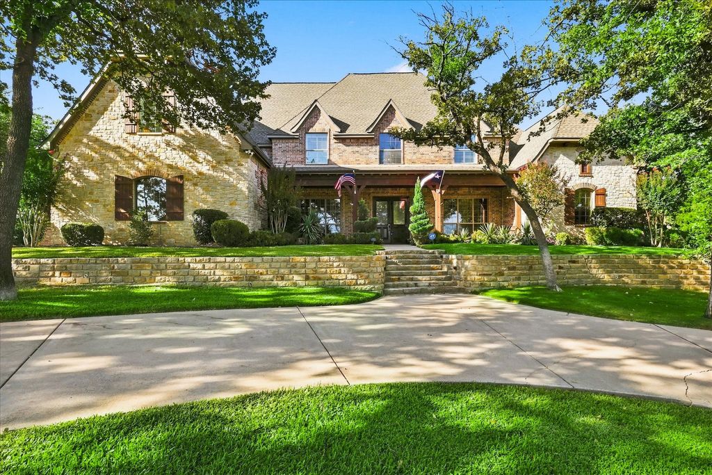 686 Knob Hill Court, Argyle, TX 76226 — photo 2