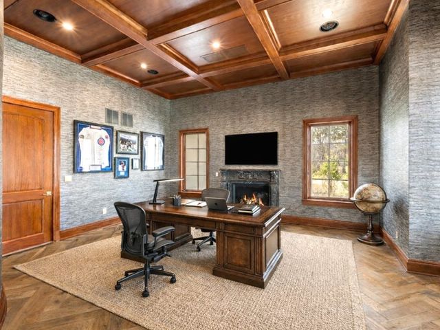 2665 Bentley Road, Highland Park, IL 60035
