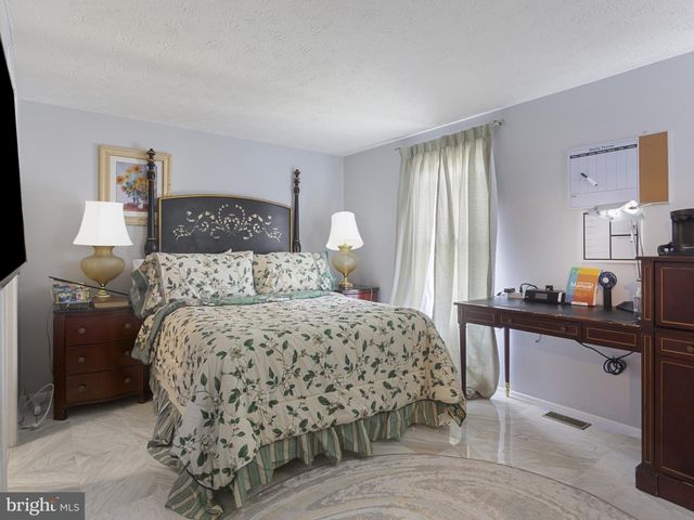 11213 WESTPORT DR, Bowie, MD 20720