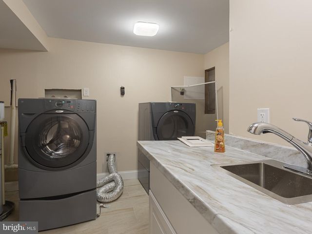 11213 WESTPORT DR, Bowie, MD 20720