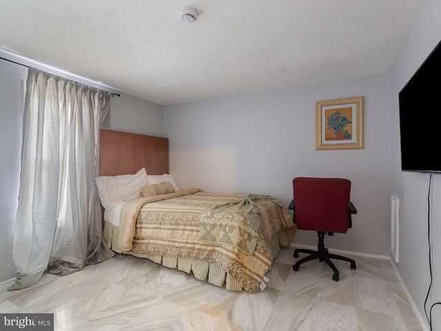 11213 WESTPORT DR, Bowie, MD 20720