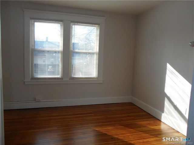 53 Anthony Street 3rd Fl, New Haven, CT 06515