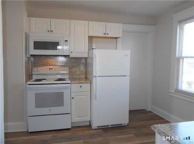 53 Anthony Street 3rd Fl, New Haven, CT 06515