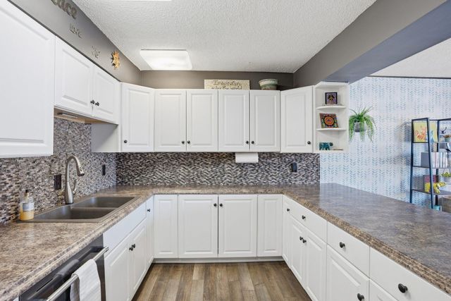 14326 Fairway Drive, Eden Prairie, MN 55344