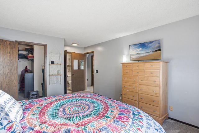 14326 Fairway Drive, Eden Prairie, MN 55344