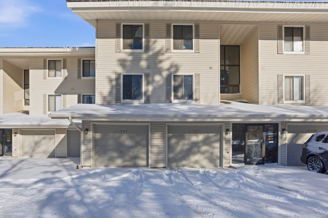 14326 Fairway Drive, Eden Prairie, MN 55344