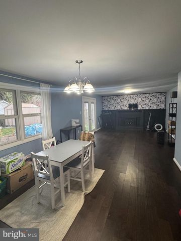 1508 NICHOLAS RD, Waldorf, MD 20601