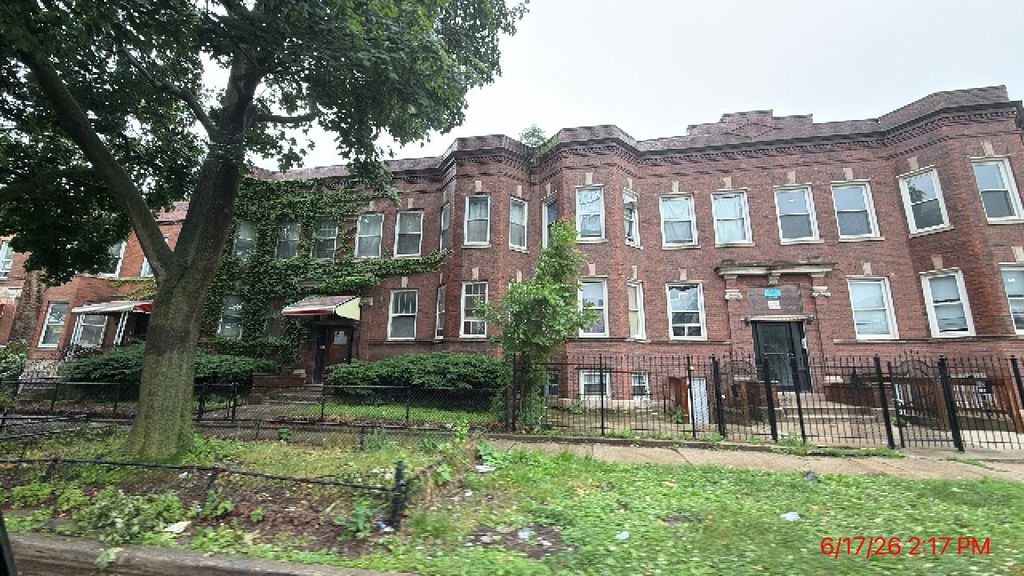 6620 S Evans Avenue, Chicago, IL 60637 — photo 2