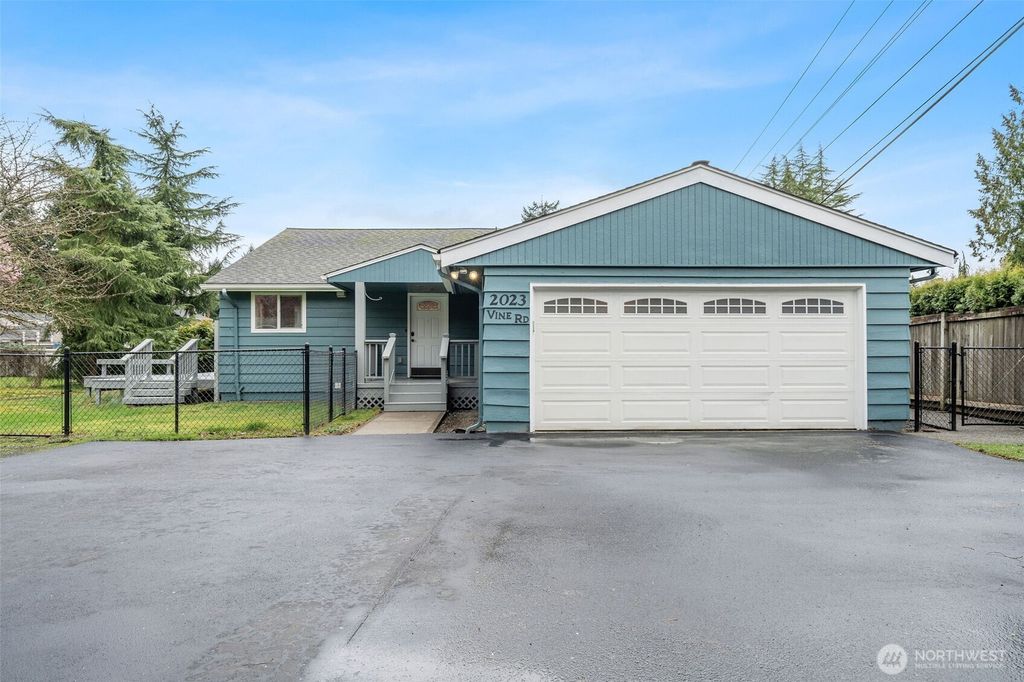 2023 Vine Road, Brier, WA 98036