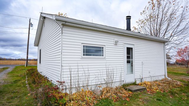 456 Canaan Road, Ellenburg Depot, NY 12935