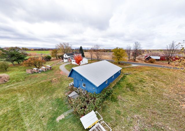 456 Canaan Road, Ellenburg Depot, NY 12935