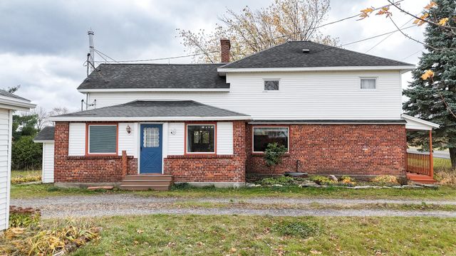 456 Canaan Road, Ellenburg Depot, NY 12935