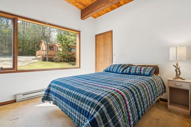 240 Black Point Road, Alton, NH 03810