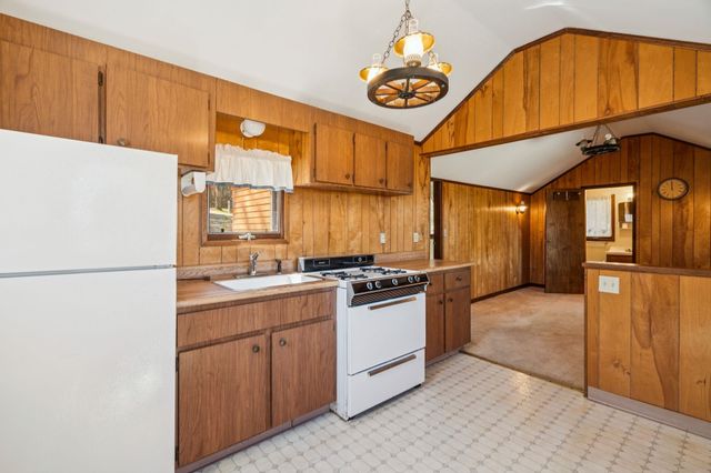 240 Black Point Road, Alton, NH 03810