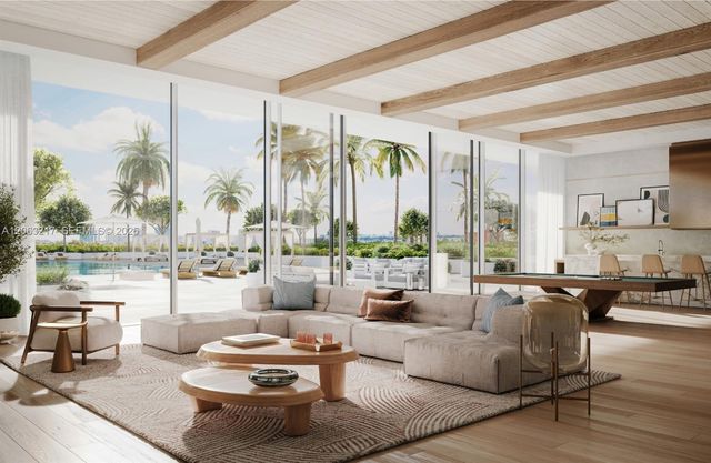 2411 Laguna Circle 2010, Miami, FL 33181