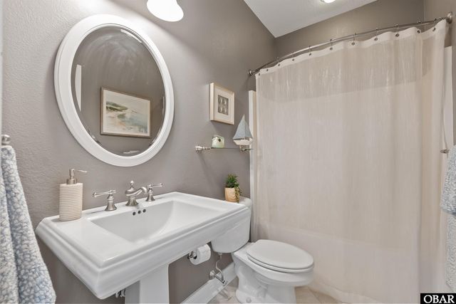 63 Ballast Point Drive Lot 63, Manteo, NC 27954