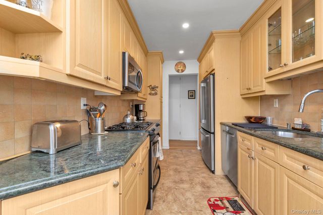 18-35 Corporal Kennedy Street 5F, Bayside, NY 11358