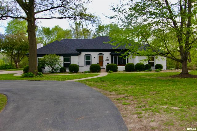 609 N SWORDS Avenue, West Peoria, IL 61604