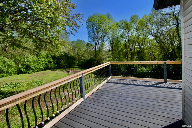 609 N SWORDS Avenue, West Peoria, IL 61604