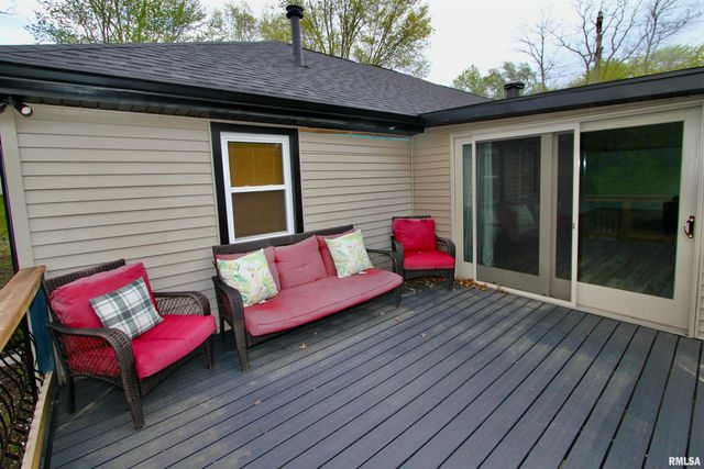 609 N SWORDS Avenue, West Peoria, IL 61604