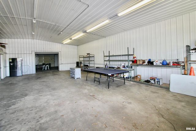 609 N SWORDS Avenue, West Peoria, IL 61604