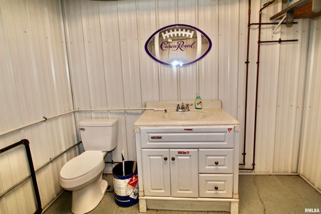 609 N SWORDS Avenue, West Peoria, IL 61604