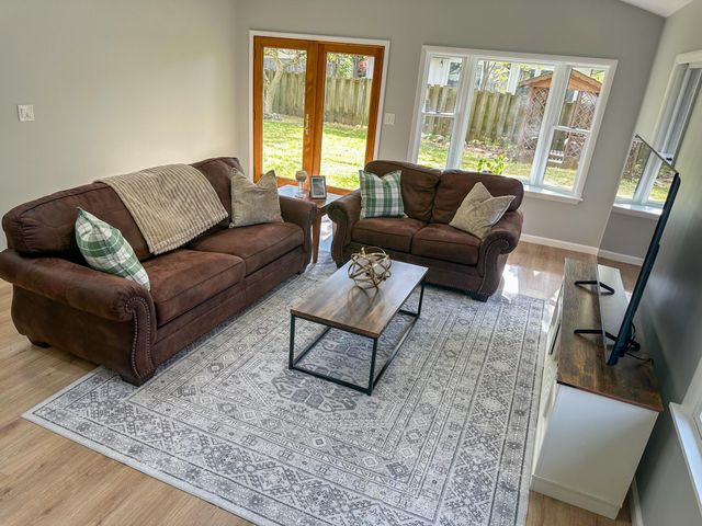 2413 Edgevale Road, Columbus, OH 43221