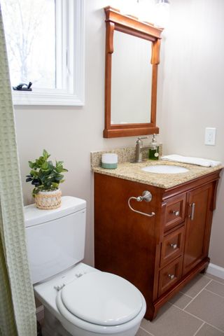 2413 Edgevale Road, Columbus, OH 43221