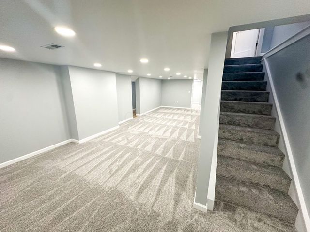 2413 Edgevale Road, Columbus, OH 43221