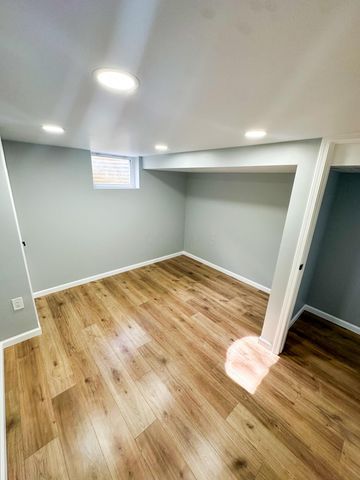 2413 Edgevale Road, Columbus, OH 43221